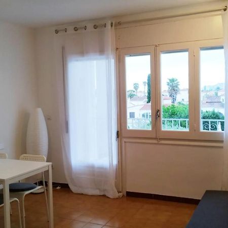 Apartament Amb Piscina เอมปูเรียบราบา ภายนอก รูปภาพ